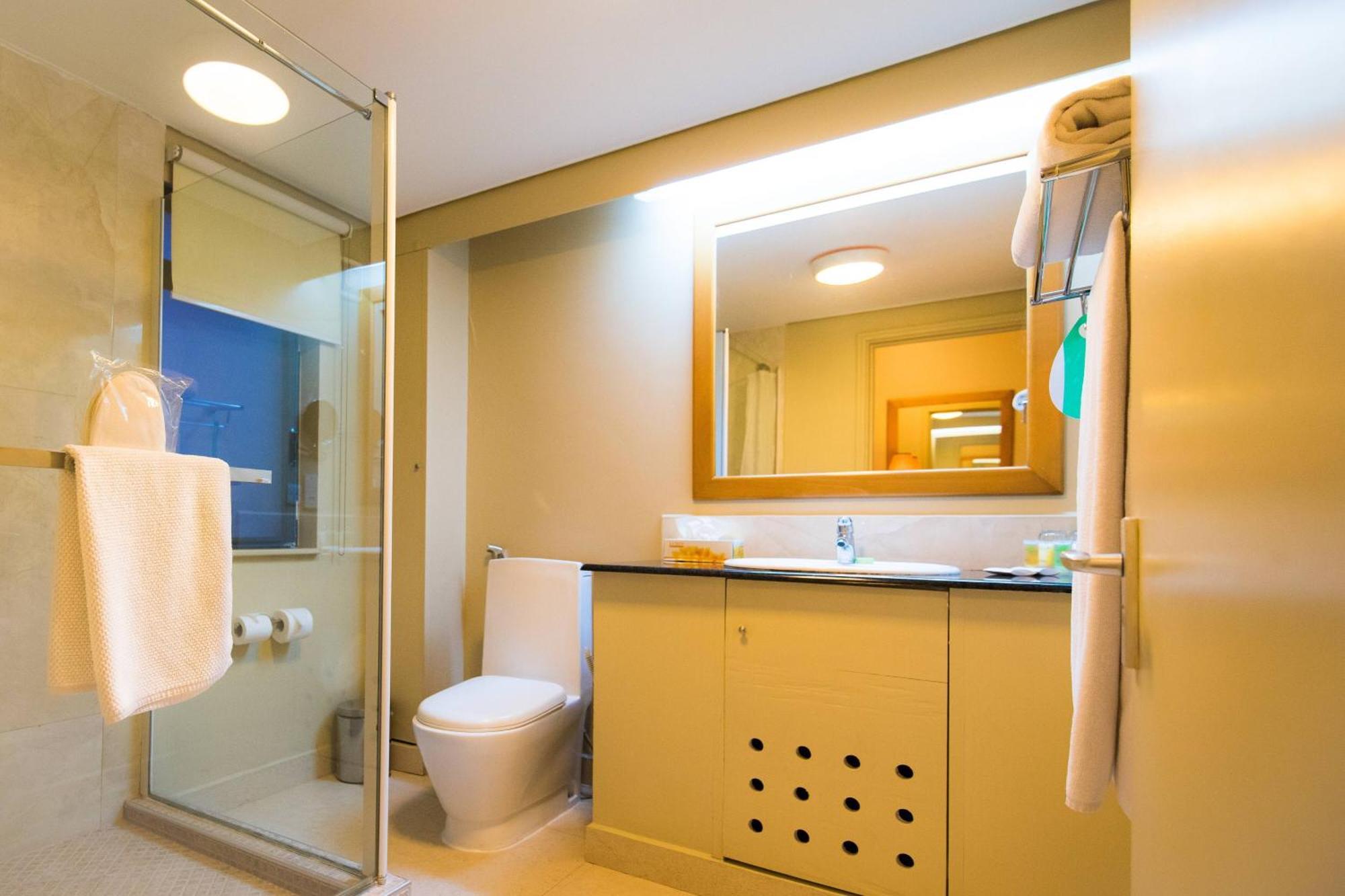 Protea Hotel By Marriott Dar Es Salaam Oyster Bay Luaran gambar